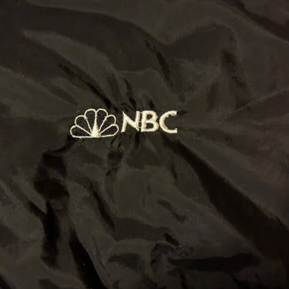 NBC Black Windbreaker Jacket Swingster XL Packable Hood - Picture 2 of 6